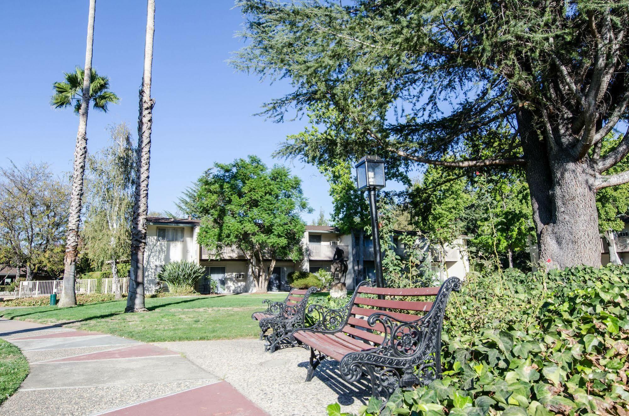 Los Gatos Lodge Exteriör bild